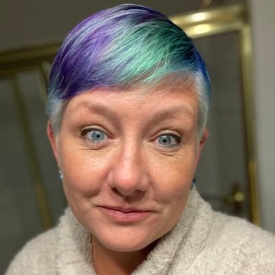 Profile Picture of Tracey Howard (@joyandfree) on Twitter