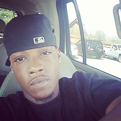 Profile Picture of Cornell Psalms Moore (@Psalms_Moore) on Twitter