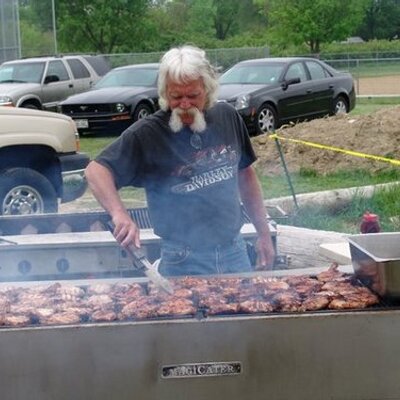 Profile Picture of Tom Blocker (@tunes00000) on Twitter