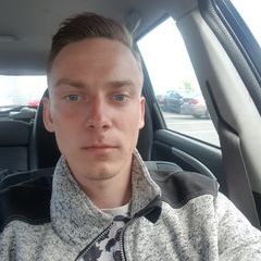Profile Picture of aaronkutzner (@aaronkutzner) on Tiktok