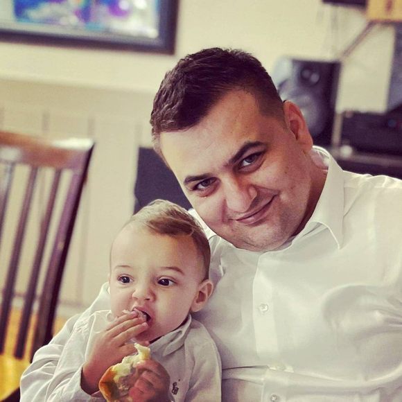 Profile Picture of Vlatko Arizanovic (@vlatko22zelka) on Poshmark