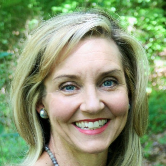 Profile Picture of Chris Cann (@cannchris1) on Poshmark