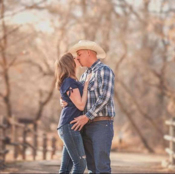 Profile Picture of Chrissy Holbrook (@supergirl2390) on Poshmark