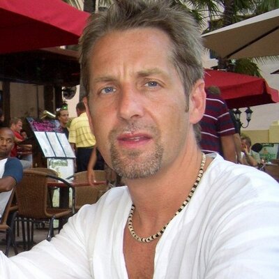Profile Picture of Edward Strange (@fancysomstrange) on Twitter