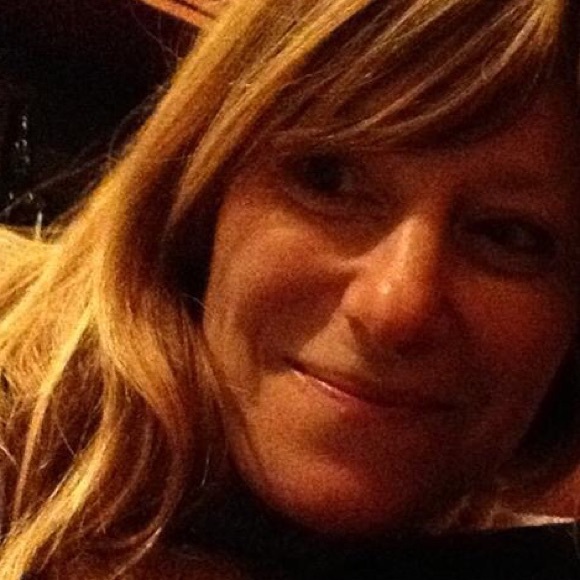 Profile Picture of Lisa Haskell (@lisahaskell5) on Poshmark