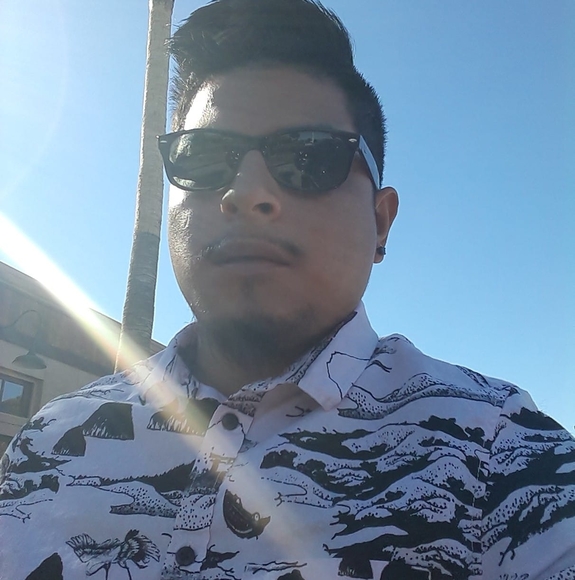 Profile Picture of Juanjuan Salaspena (@klover112) on Poshmark