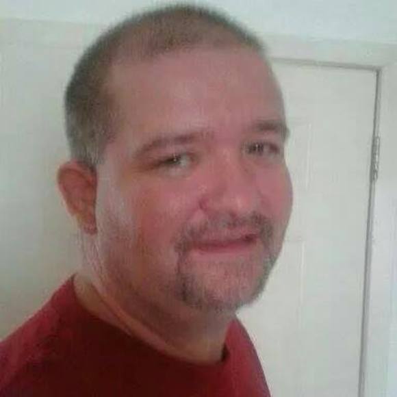 Profile Picture of Bobby Bass (@robert692469) on Poshmark