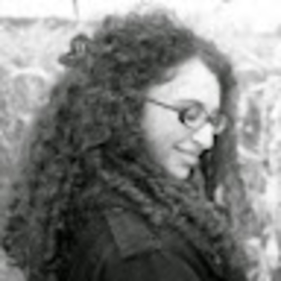 Profile Picture of Arielle Swernoff (@ari_rs) on Poshmark