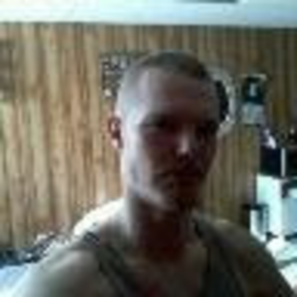 Profile Picture of Sean Mitchell (@seanmitchell85) on Poshmark