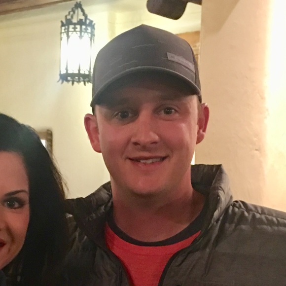 Profile Picture of Patrick Mullins (@pmullinz) on Poshmark