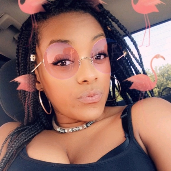 Profile Picture of Charisma Carter (@risma1213) on Poshmark