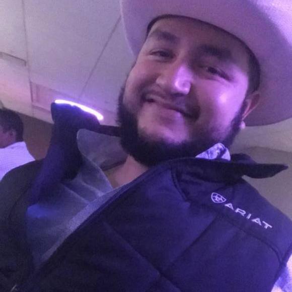 Profile Picture of Camilo Soto quintero (@camilo_s) on Poshmark