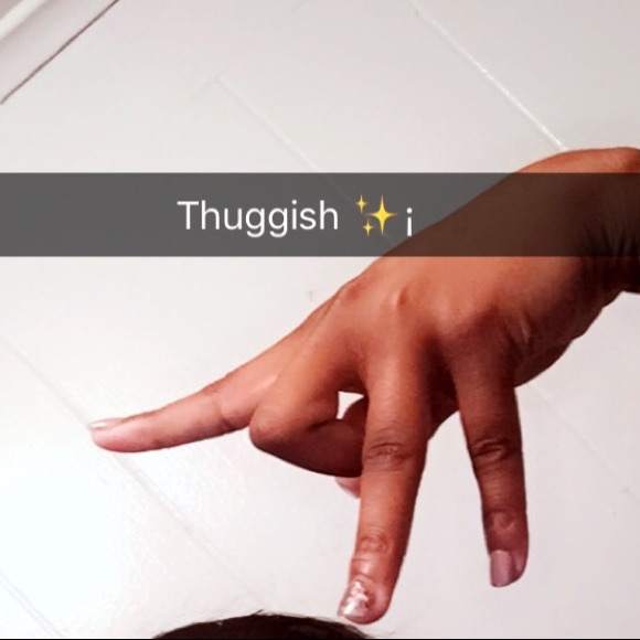 Profile Picture of Quemya Wysingle (@quemya) on Poshmark