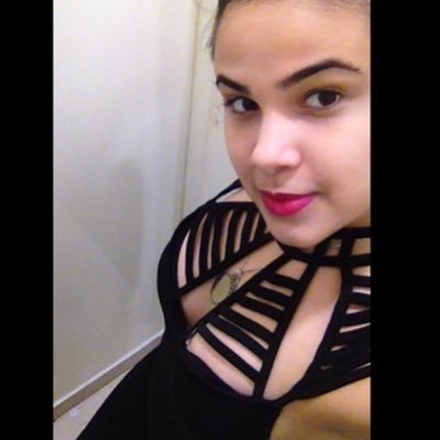 Profile Picture of Stephanie Veliz (@Teffiveliz) on Twitter