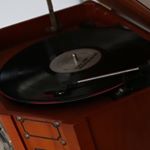 Profile Picture of Eric's Vinyl Records (@ericsvinylrecords) on Instagram