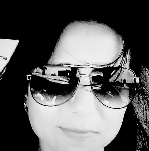 Profile Picture of Katya Kotkin (@katyonok5) on Poshmark