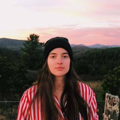 Profile Picture of Liza Mcdaniel (@lizaamcdaniel) on Twitter