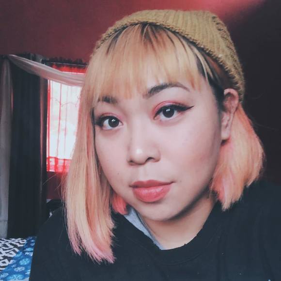 Profile Picture of Marynell Siroma (@istoleyourstar) on Poshmark