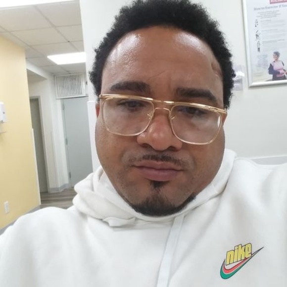 Profile Picture of Sassony Bryant (@bryantsassony2) on Poshmark