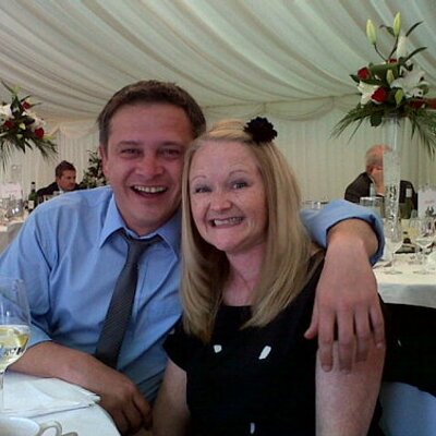 Profile Picture of Dan And Julia Stoica (@juandtino) on Twitter