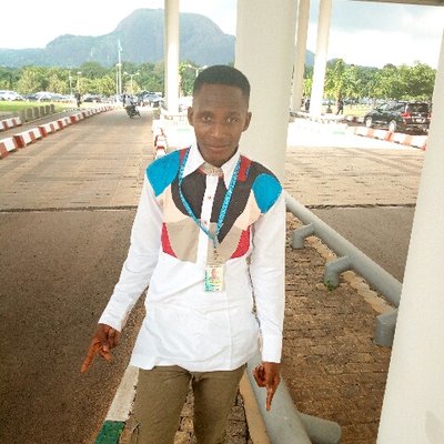 Profile Picture of Darian John (@DarianJohn3) on Twitter