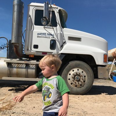 Profile Picture of Jacob Feather (@Jfeather19) on Twitter