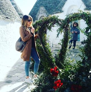 Profile Picture of Alessandra Perrone (@alessandra.perrone.9674) on Facebook