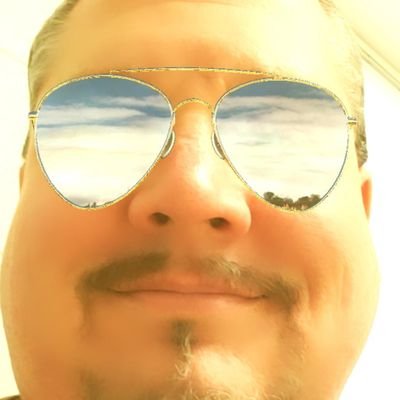 Profile Picture of Steven Knisley (@steven_knisley) on Twitter