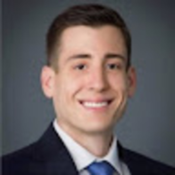Profile Picture of Justin Robinette (@jfrobinette1989) on Poshmark