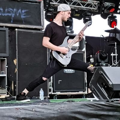 Profile Picture of Versus_dustin (@DustinHansen90) on Twitter