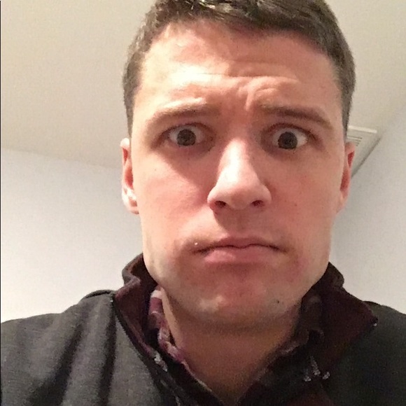 Profile Picture of Max Greer (@greermp) on Poshmark
