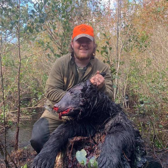 Profile Picture of Michael Horne (@michaelhorne) on Poshmark