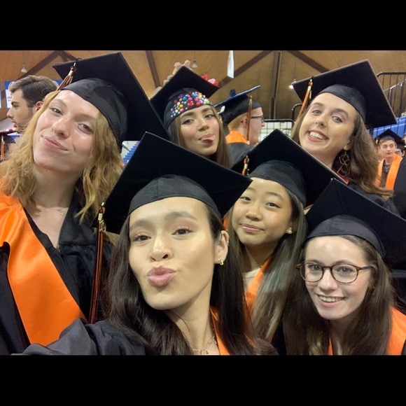 Profile Picture of Jade Greer (@jade_greer) on Poshmark