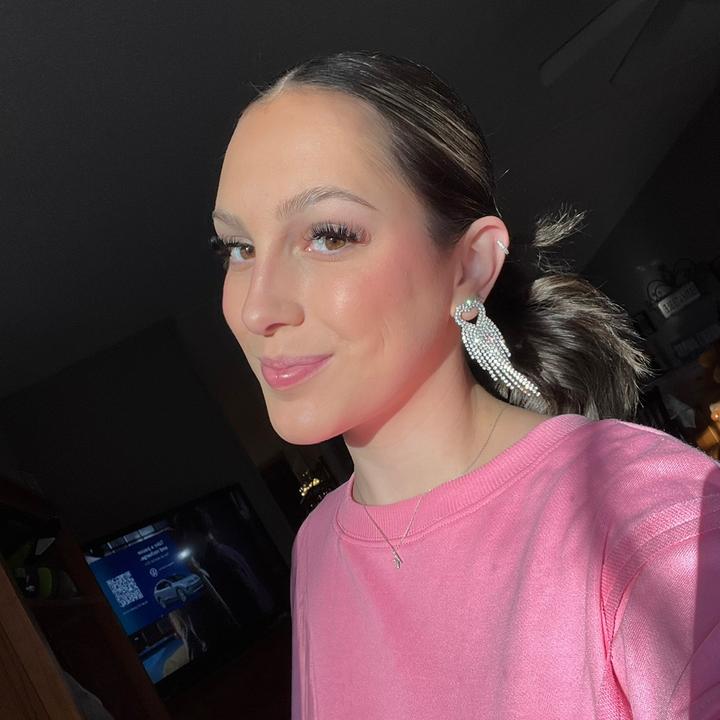 Profile Picture of taylorshaylee (@@taylorhale02_) on Tiktok