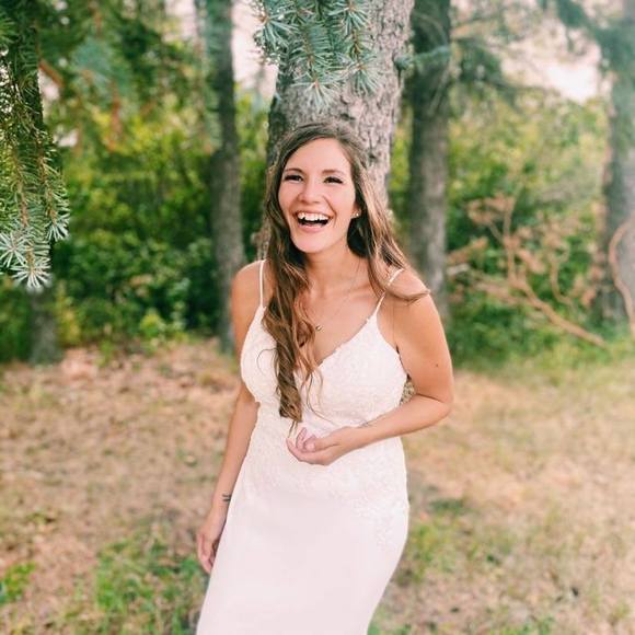 Rachel Brochert - Poshmark Profile Picture of Rachel Brochert (@rachelwojcik_12) on Poshmark