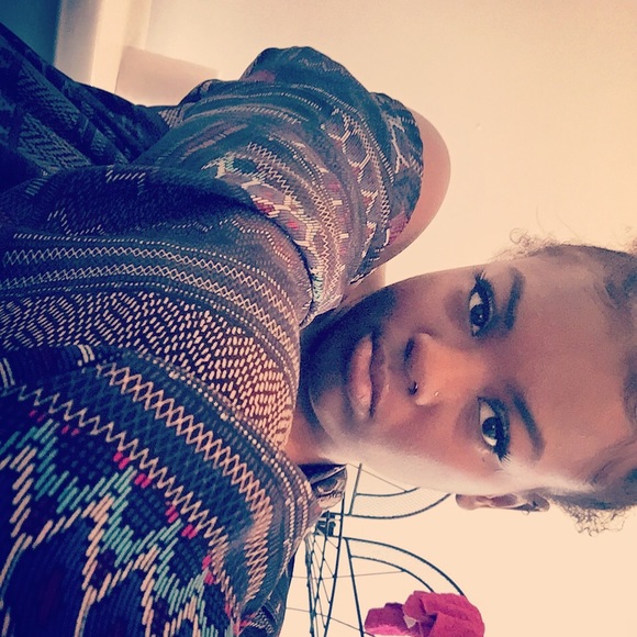 Profile Picture of Shearifa Phillips (@peachydrip) on Poshmark