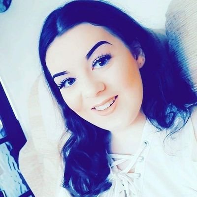 Profile Picture of Charlotte Elmore (@CLouiseElmore16) on Twitter