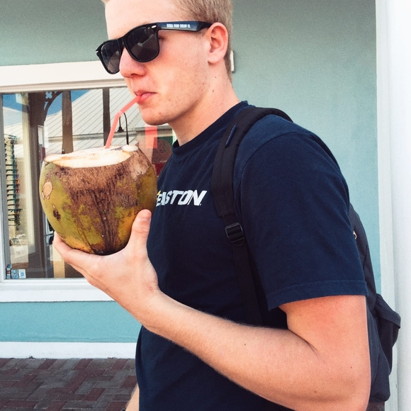 Profile Picture of Clayten Patton (@claytenpatton) on Poshmark