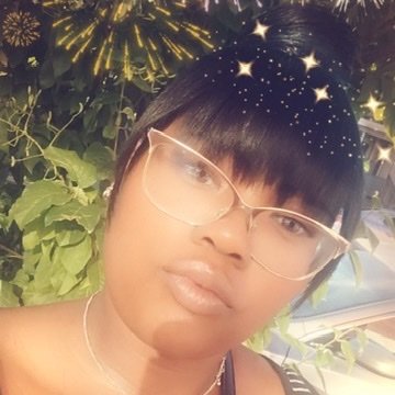 Profile Picture of Crystal Lennon (@CrystalLennon12) on Twitter