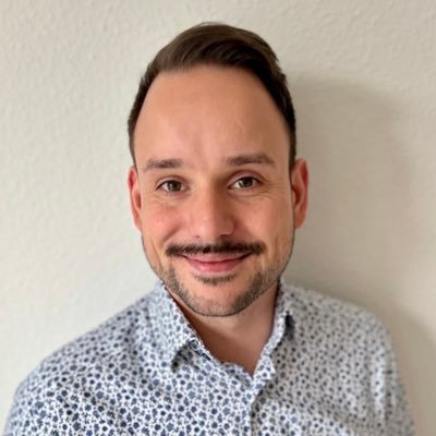 Profile Picture of Christopher Vedder (@gkv_sofa) on Twitter