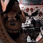 Profile Picture of Martina Hauffen (@thicumz_666) on Instagram