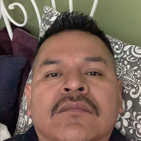 Profile Picture of Arnulfo Flores (@arnulfo246) on Poshmark