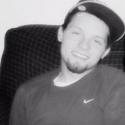 Profile Picture of Tony Crossman (@Itonycross) on Twitter