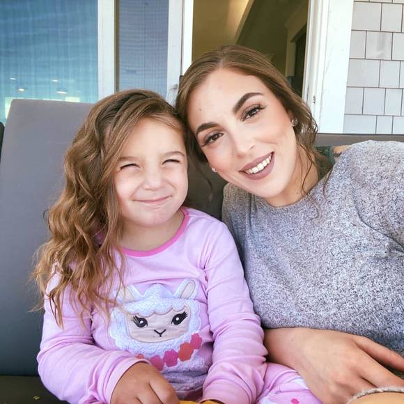 Profile Picture of Kristianna Barnes (@nonni22) on Poshmark