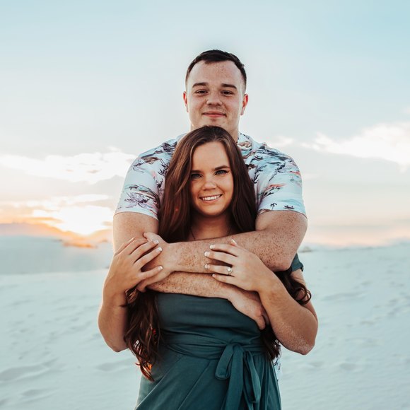 Profile Picture of Julia Allman (@thevinks) on Poshmark