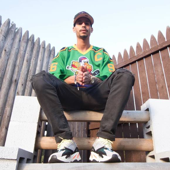 Profile Picture of Jomar Reyes (@jomar413) on Poshmark