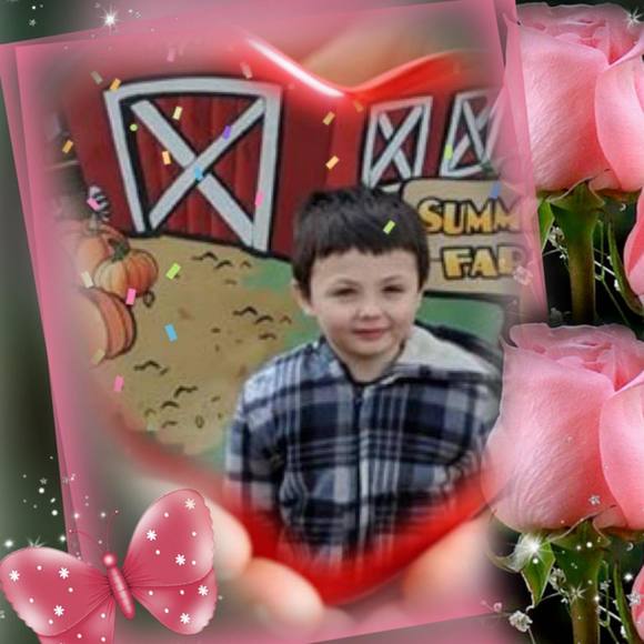 Profile Picture of Debra Cain (@navymom2017) on Poshmark