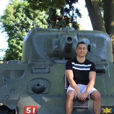 Profile Picture of Andrei (@AndreiPopescu23) on Twitter