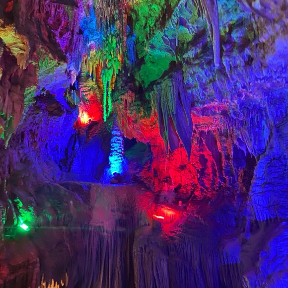 Profile Picture of Jennifer Lusk (@jenniferlusk141) on Poshmark