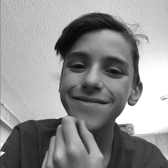 Profile Picture of Rocco Zahasky (@roccozahasky) on Poshmark